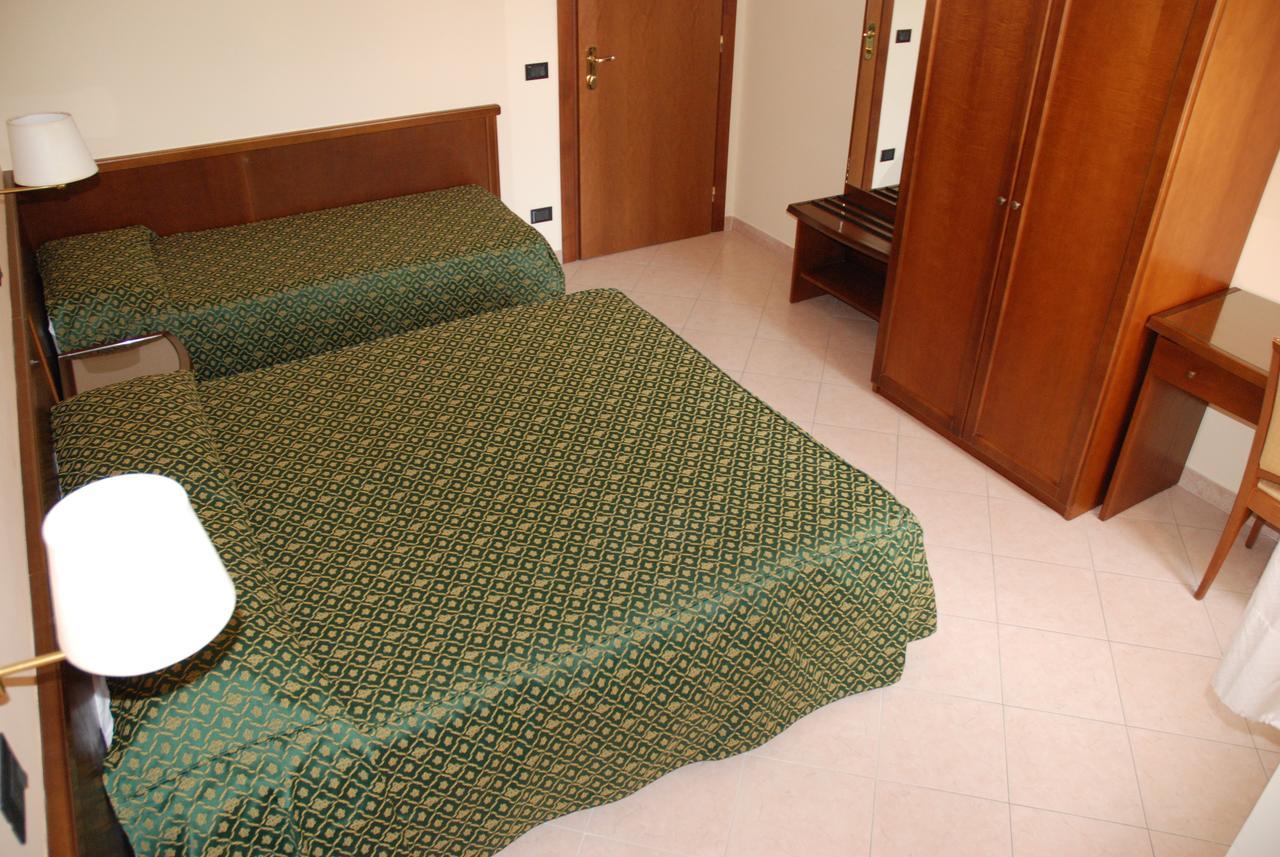 Ristorante Albergo 7Bello Caposele Exteriör bild