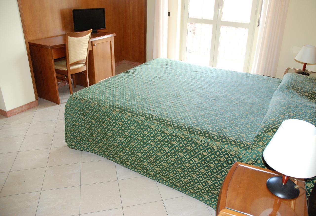 Ristorante Albergo 7Bello Caposele Exteriör bild
